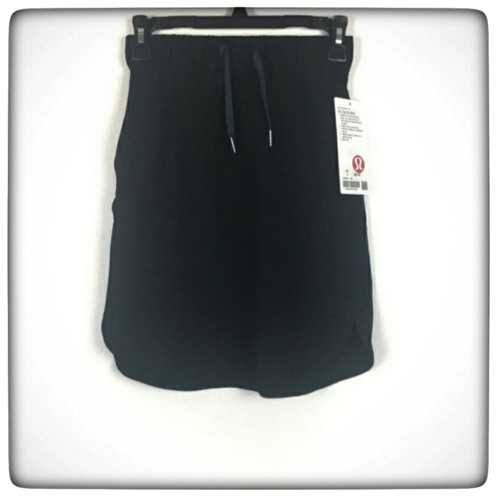 Lululemon On the Fly Skirt Black-2